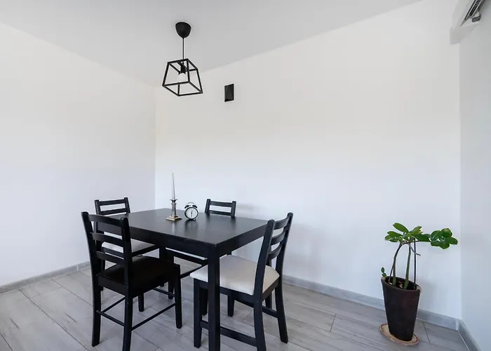 Appartement Baluty Designer By Bookinghost *