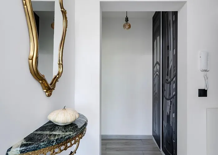 Baluty Designer By Bookinghost Appartement *